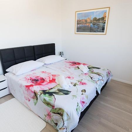 Studio Apartman Moonlight Задар Екстериор снимка