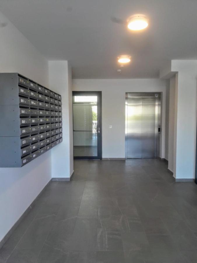Studio Apartman Moonlight Задар Екстериор снимка